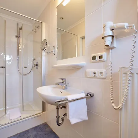 Fohrenhof Garni Guest house 3*