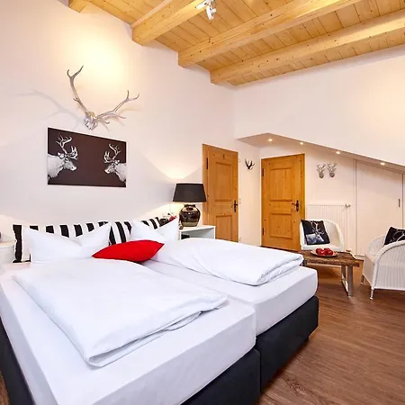 Fohrenhof Garni 3*