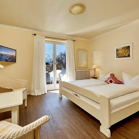 Fohrenhof Garni Guest house 3*