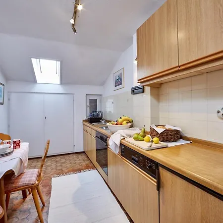 Fohrenhof Garni Guest house Farchant