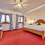 بيت ضيافة Foehrenhof