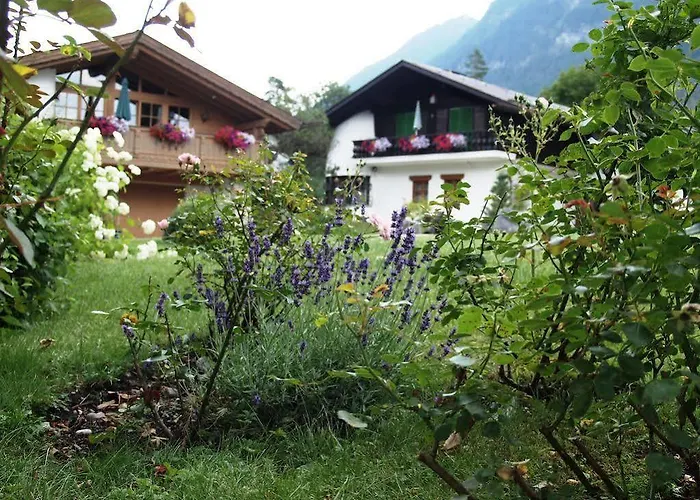 Foehrenhof 3* فراشانت