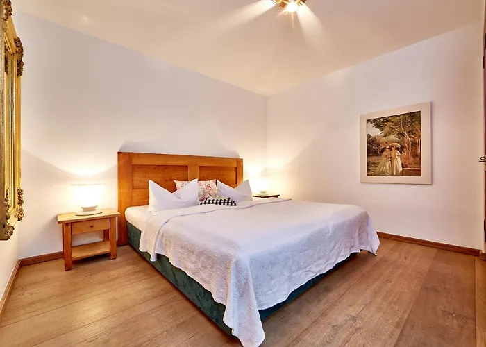 Foehrenhof 3* فراشانت